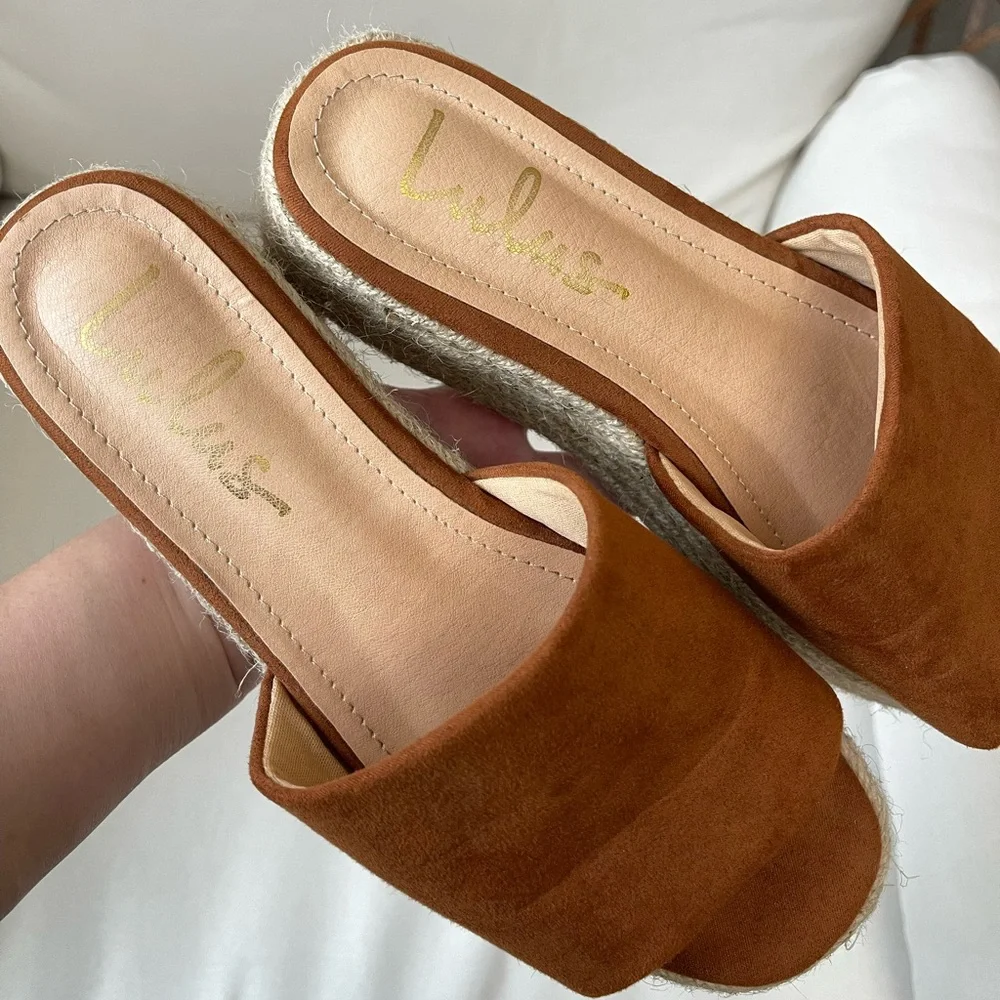 Lulu’s Camel Espadrilles Platform